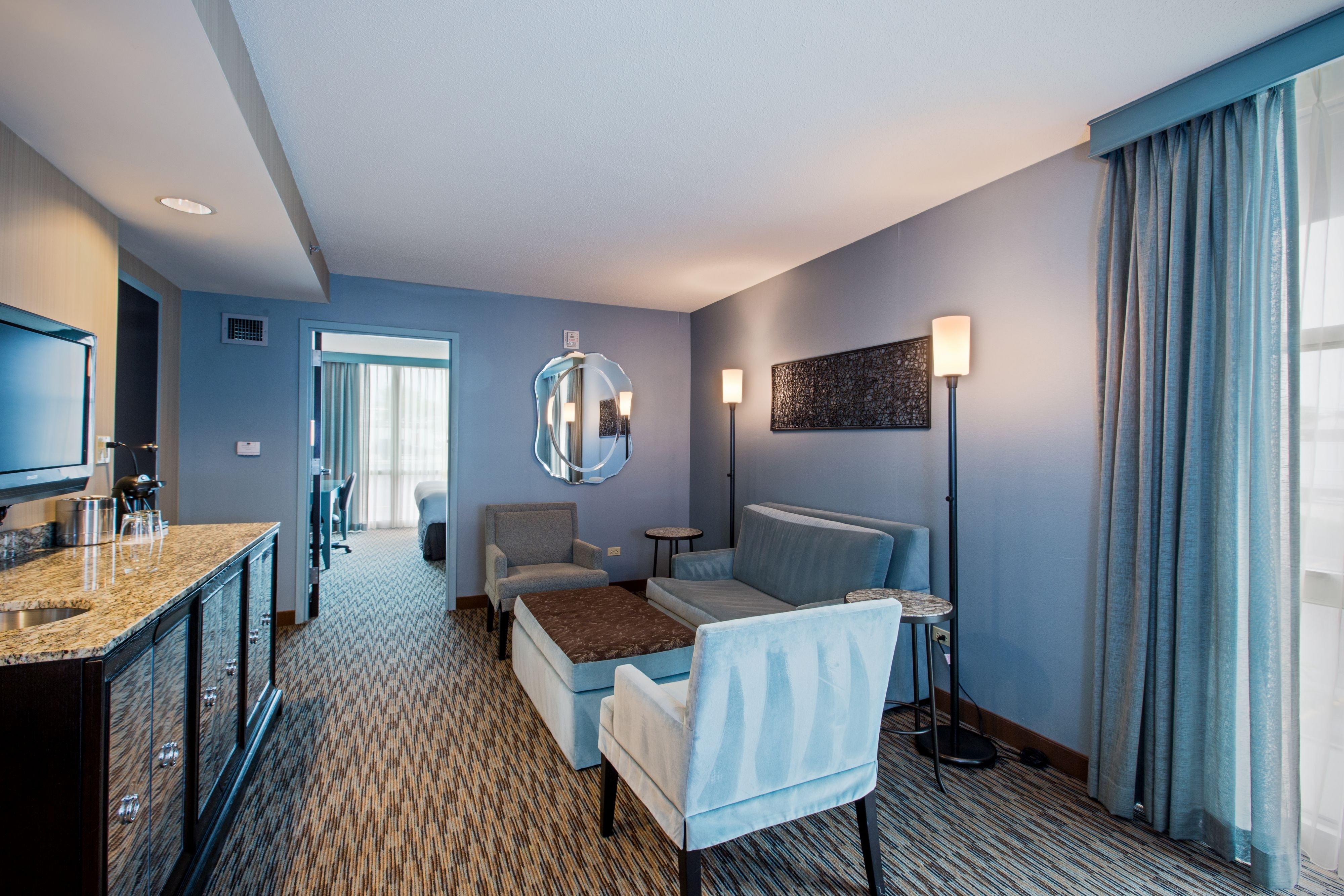 Crowne Plaza Hotel Glen Ellyn/Lombard By Ihg Экстерьер фото