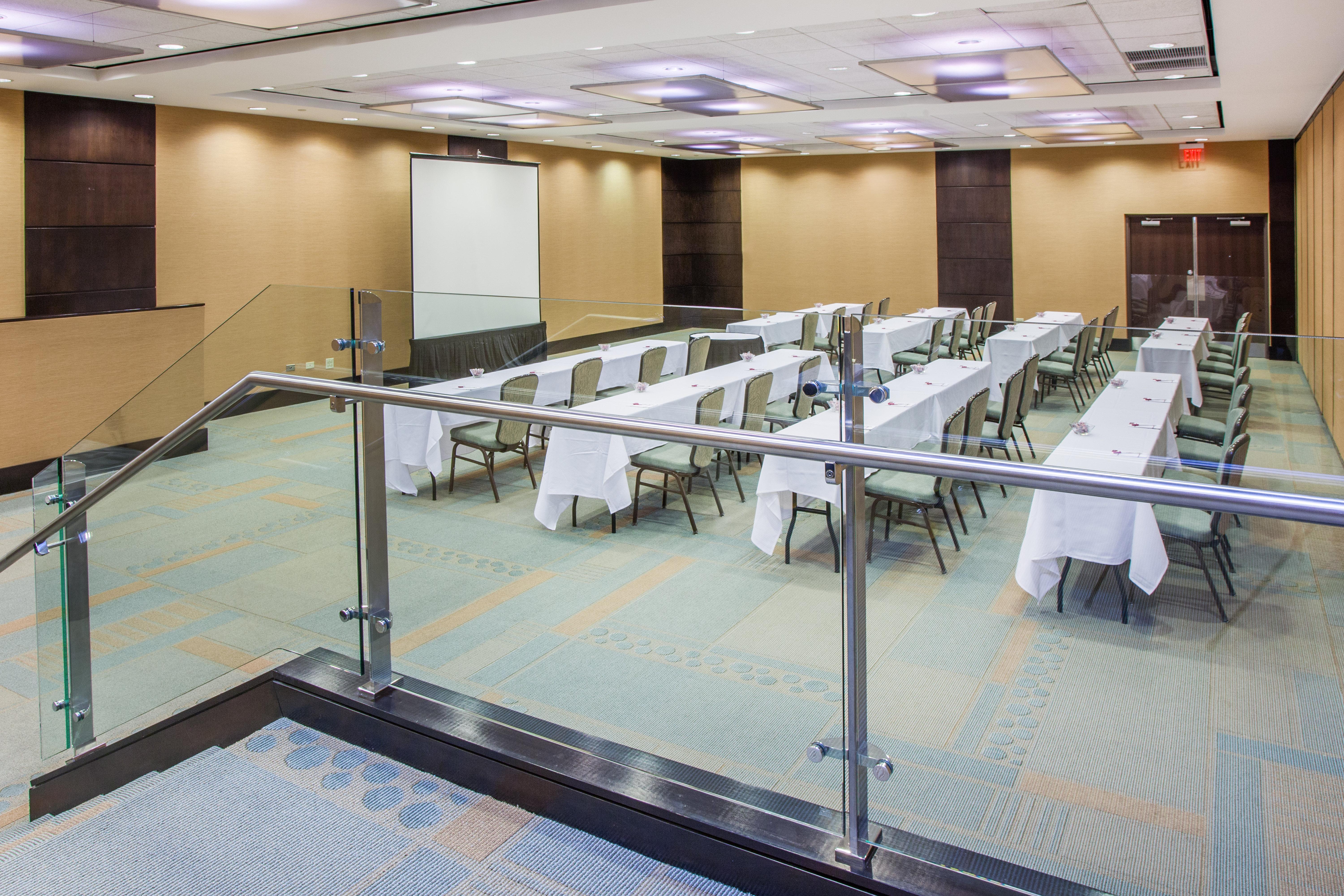 Crowne Plaza Hotel Glen Ellyn/Lombard By Ihg Экстерьер фото