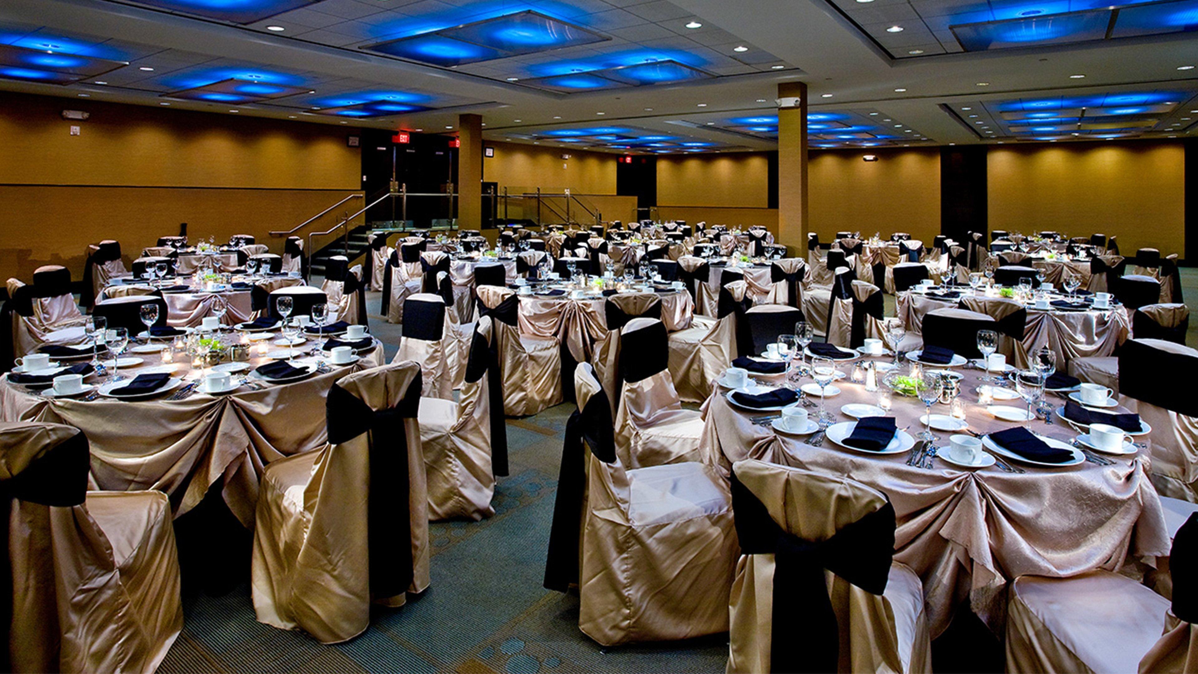 Crowne Plaza Hotel Glen Ellyn/Lombard By Ihg Экстерьер фото