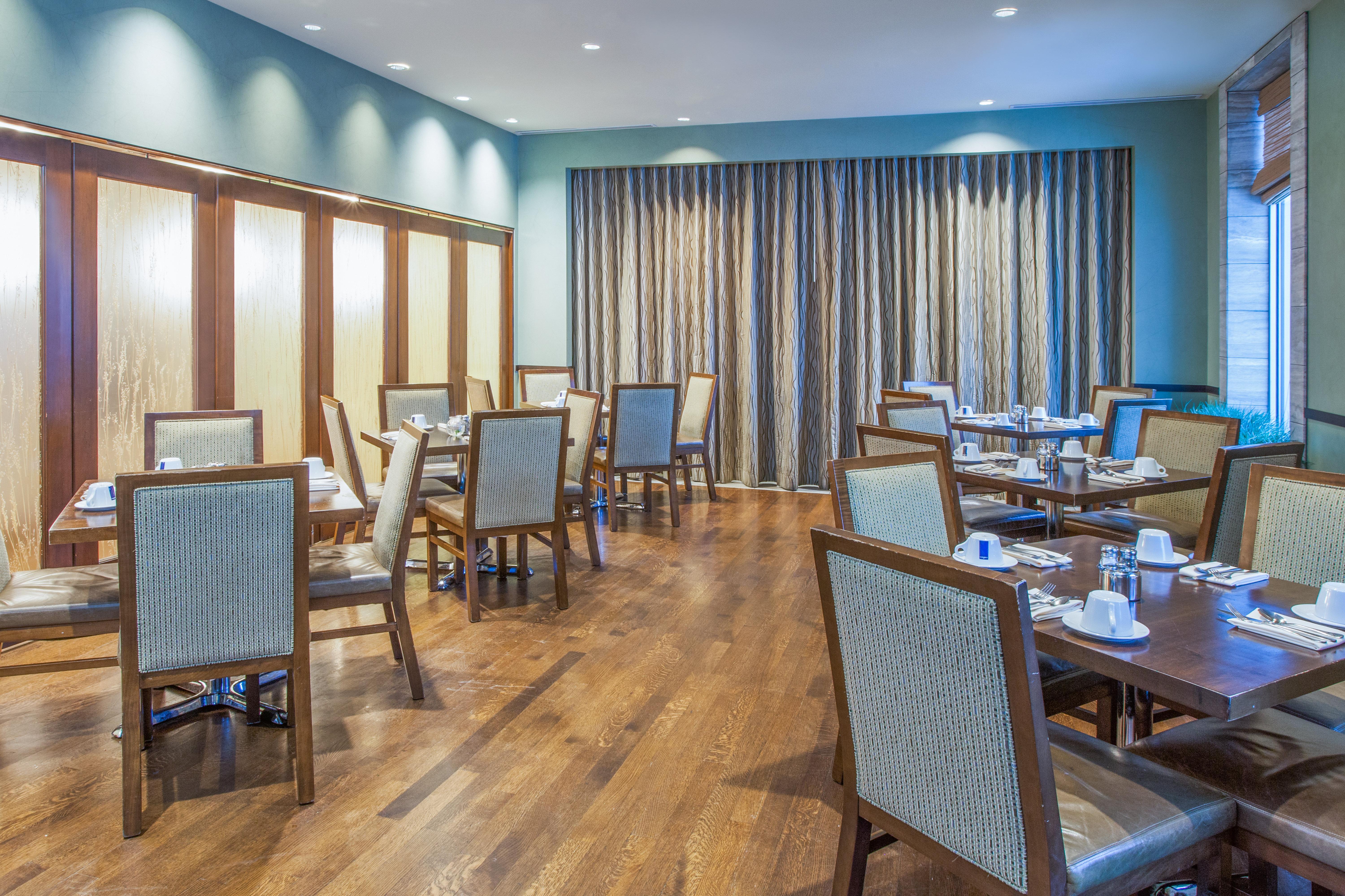 Crowne Plaza Hotel Glen Ellyn/Lombard By Ihg Экстерьер фото