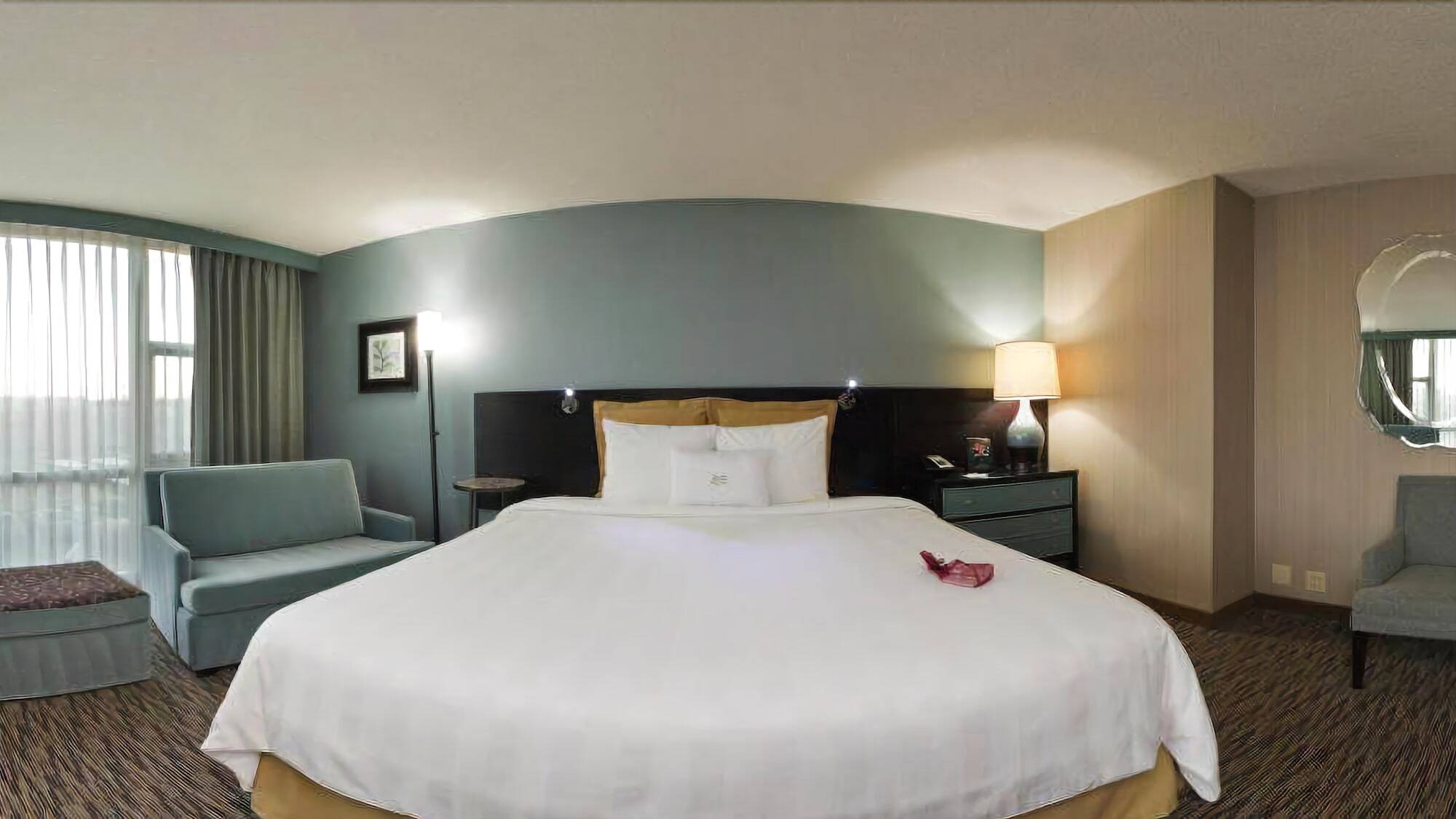 Crowne Plaza Hotel Glen Ellyn/Lombard By Ihg Экстерьер фото